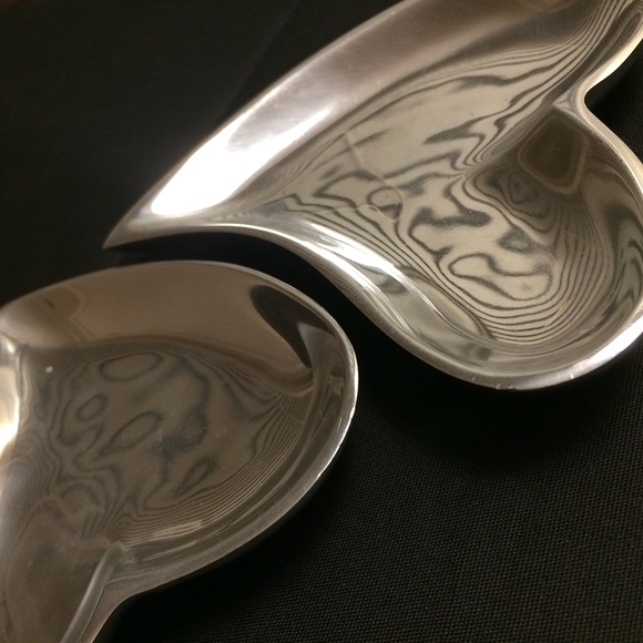 Lunares Heart Dishes in Cast Aluminum - Picture 3 of 7